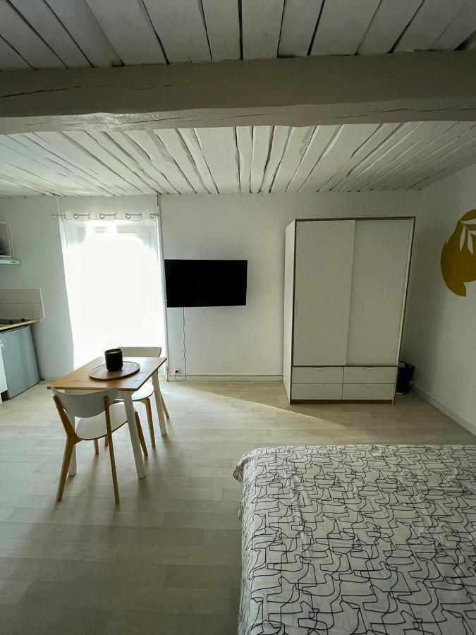 Grand Studio A 5Mns De La Plage Des Salins Hyères Eksteriør bilde